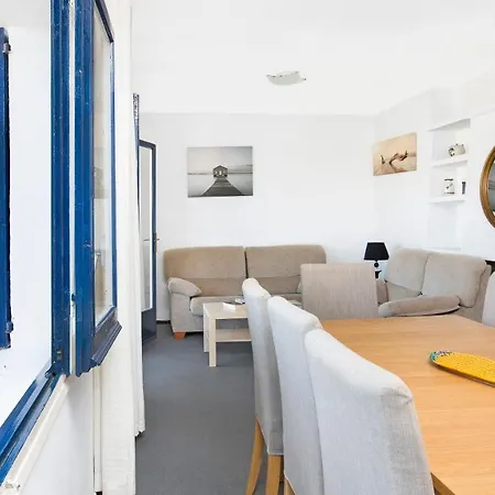Apartment- Roc 1º Lägenhet *